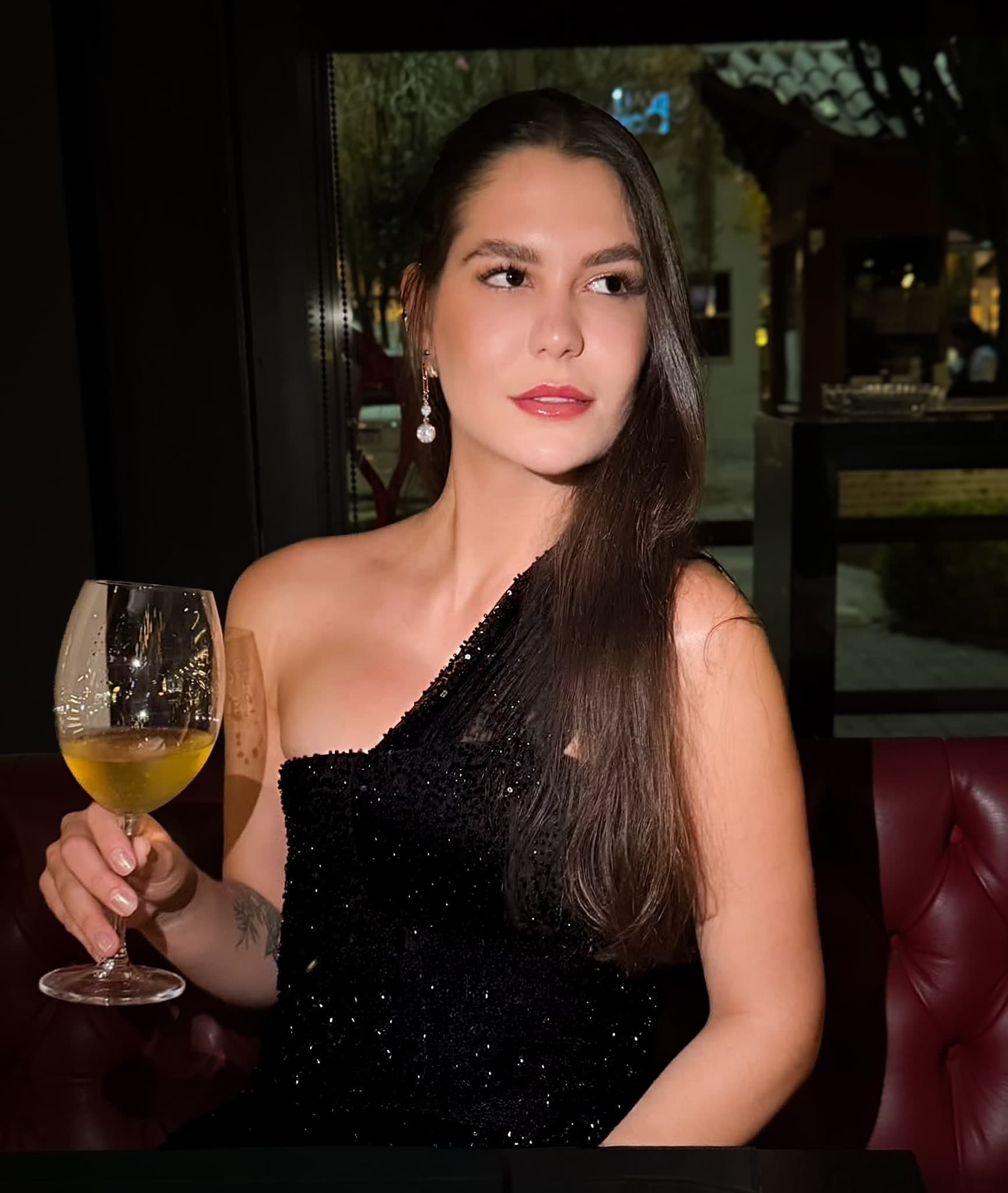 HANNA A., 23 — Brillith's Mansion
