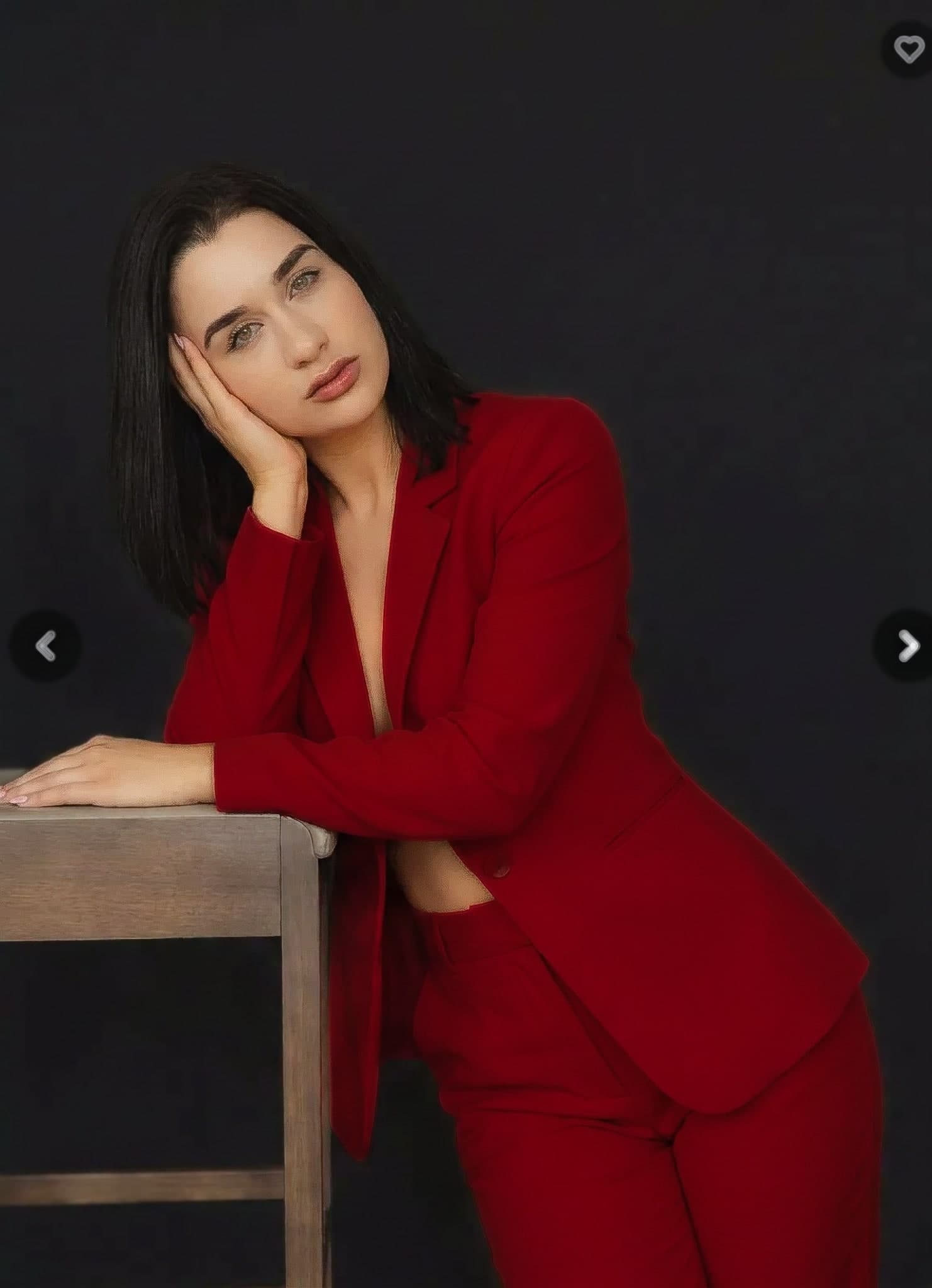 Megan, 28 — Brillith's Mansion